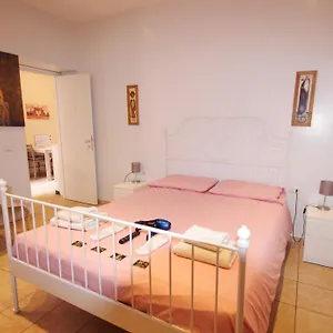 Old Bakery Bed & Breakfast Rome
